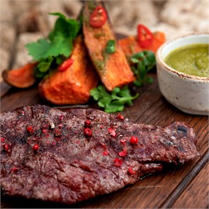 Фланк стейк и овощи гриль 1006282