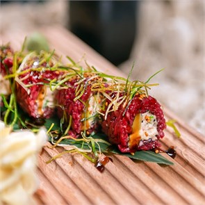 Красный ролл с осьминогом и крабом 1007226